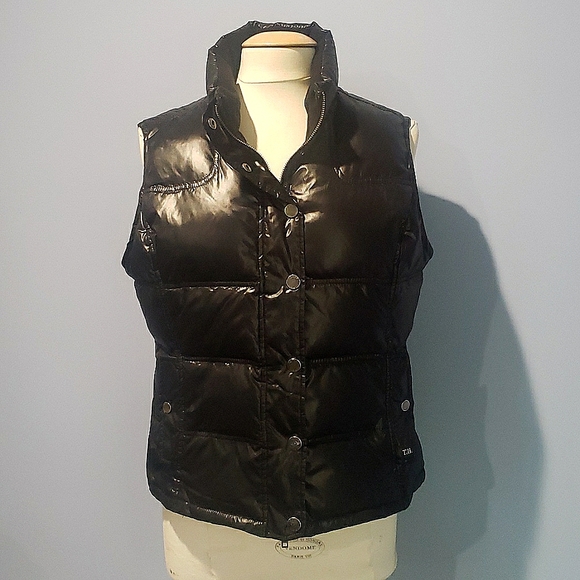 Black shiny puffer vest